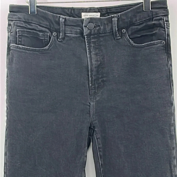 Good American Good Legs Straight Split Hem Jeans in Black - Size 30 - Picture 4 of 9